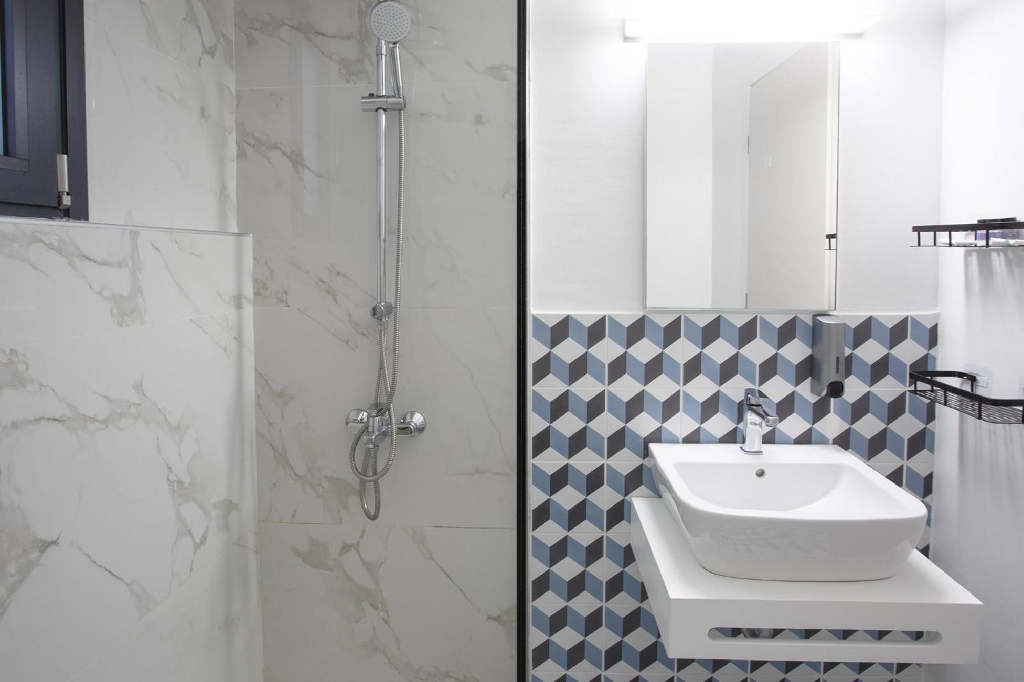 Aonia Luxurious Modern Boutique Apartments Chalkís Exteriör bild